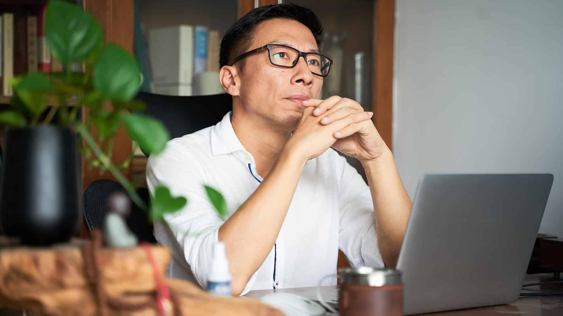 working with a website designer in singapore working with a website designer in singapore